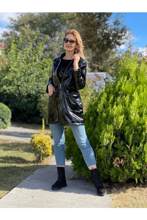 Kapüşonlu Uzun Fermuarlı Deri Mont